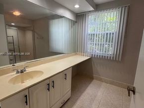 10944 Neptune Drive, Cooper City FL 33026