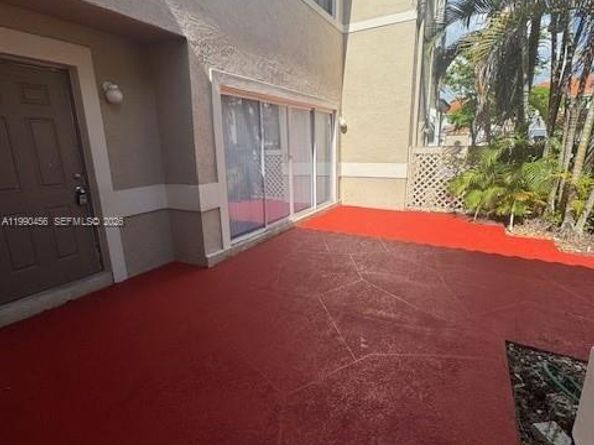 10944 Neptune Drive, Cooper City FL 33026