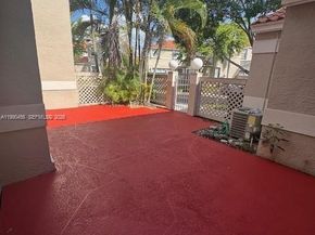 10944 Neptune Drive, Cooper City FL 33026