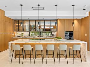 325 W 63rd Street, Miami Beach FL 33141