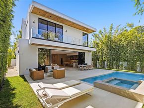 325 W 63rd Street, Miami Beach FL 33141