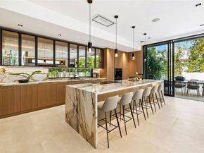 325 W 63rd Street, Miami Beach FL 33141