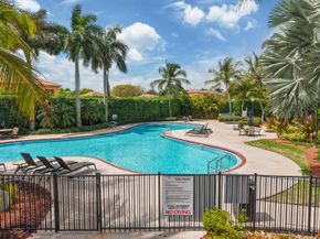 2724 NE 42nd Avenue, Homestead FL 33033