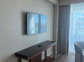 551 N Fort Lauderdale Beach Boulevard R2210, Fort Lauderdale FL 33304