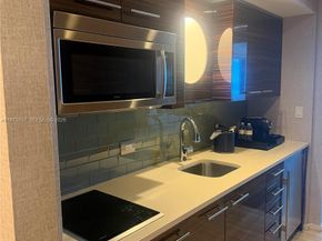 551 N Fort Lauderdale Beach Boulevard R2210, Fort Lauderdale FL 33304