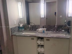 551 N Fort Lauderdale Beach Boulevard R2210, Fort Lauderdale FL 33304