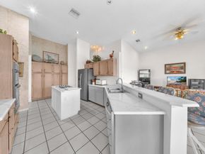 5111 NW 104th Avenue, Coral Springs FL 33076