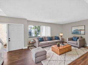 32 Wimbledon Lake 221, Plantation FL 33324