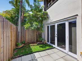 341 City View Drive, Fort Lauderdale FL 33311