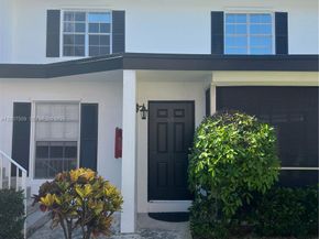 12422 Alternate A1a Q5 Q5, Palm Beach Gardens FL 33410