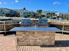 2880 Lake Osborne Drive 205, Lake Worth Beach FL 33461
