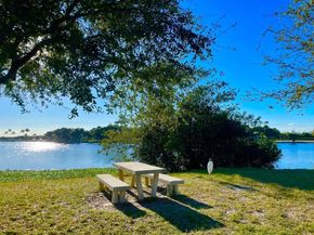 2880 Lake Osborne Drive 205, Lake Worth Beach FL 33461