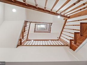 124 Bainbridge Street, Philadelphia PA 19147