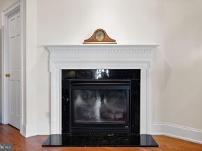 124 Bainbridge Street, Philadelphia PA 19147