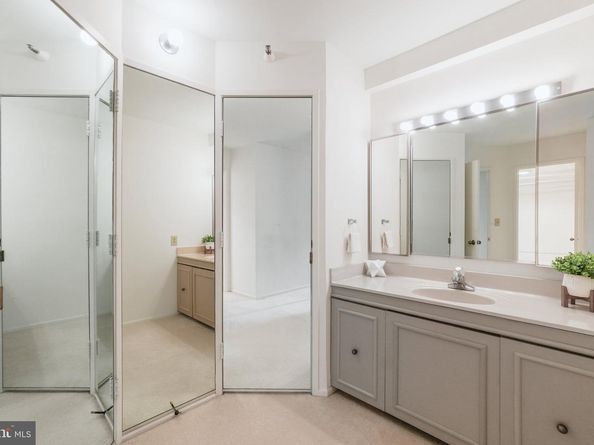 1600 N Oak Street 418, Arlington VA 22209