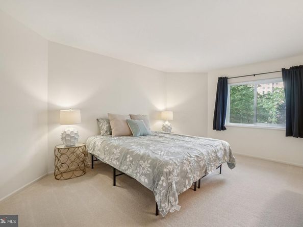 1600 N Oak Street 418, Arlington VA 22209