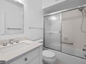 211 S West Street S, Alexandria VA 22314