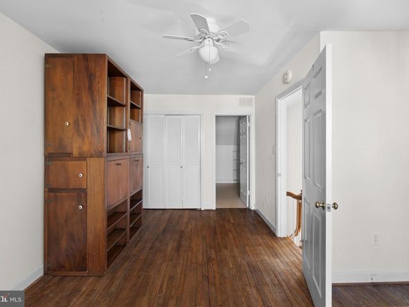 211 S West Street S, Alexandria VA 22314