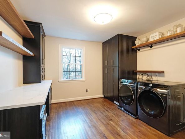 706 Blueberry Hill Road, Mclean VA 22101