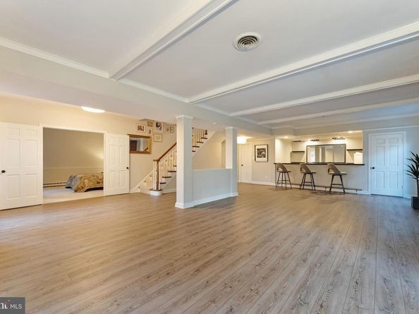 706 Blueberry Hill Road, Mclean VA 22101