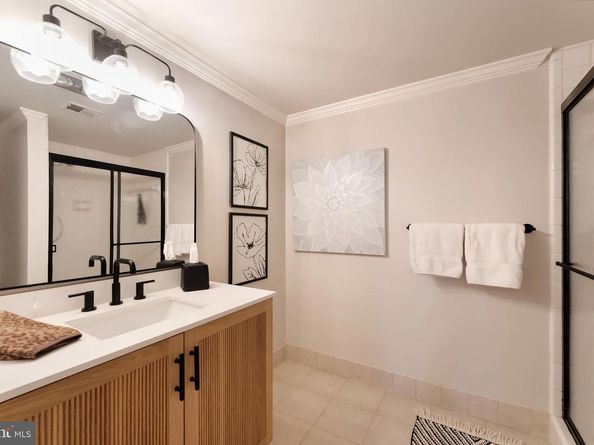 706 Blueberry Hill Road, Mclean VA 22101