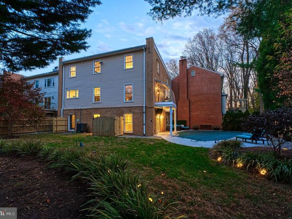 706 Blueberry Hill Road, Mclean VA 22101