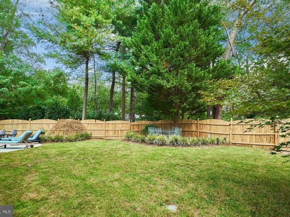 706 Blueberry Hill Road, Mclean VA 22101