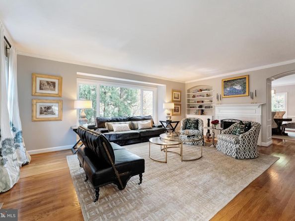 706 Blueberry Hill Road, Mclean VA 22101