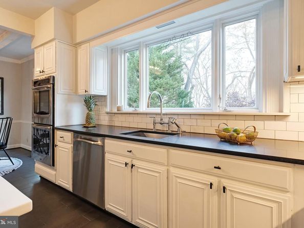 706 Blueberry Hill Road, Mclean VA 22101