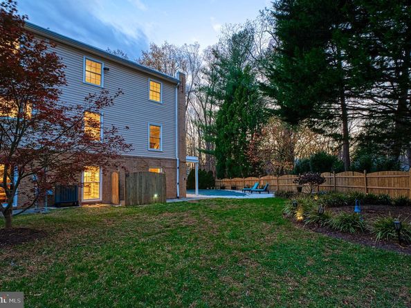 706 Blueberry Hill Road, Mclean VA 22101