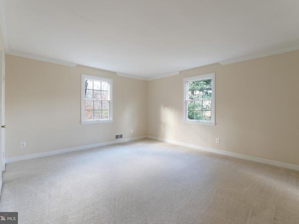 706 Blueberry Hill Road, Mclean VA 22101