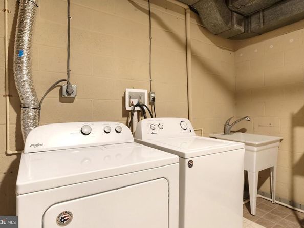 706 Blueberry Hill Road, Mclean VA 22101