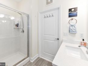 2960 Vaden Drive 2406, Fairfax VA 22031