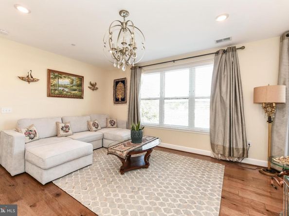 2960 Vaden Drive 2406, Fairfax VA 22031