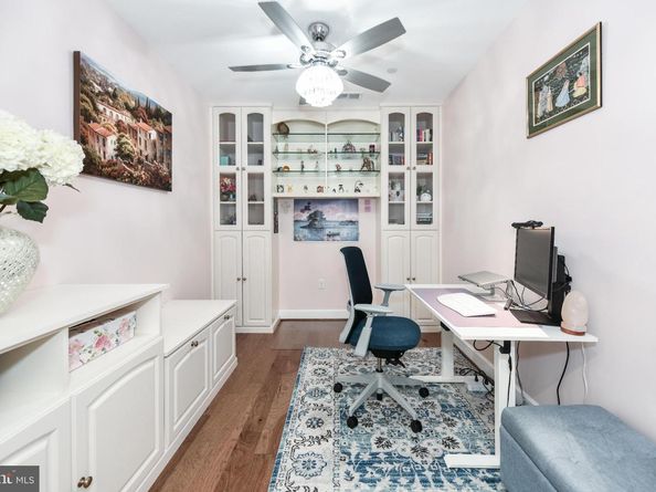 2960 Vaden Drive 2406, Fairfax VA 22031