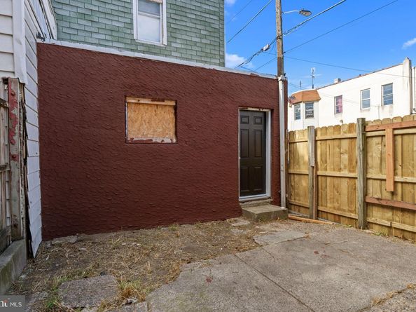 1901 E Venango Street, Philadelphia PA 19134