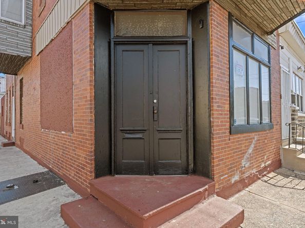 1901 E Venango Street, Philadelphia PA 19134