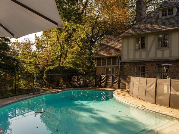 247 Meetinghouse Road, Jenkintown PA 19046