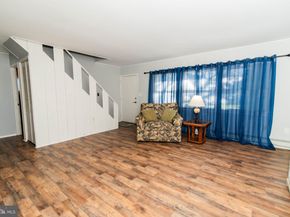 41 Valentine Lane, Levittown PA 19054