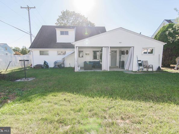 41 Valentine Lane, Levittown PA 19054