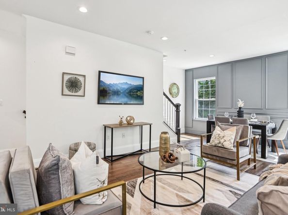 322 56TH Street NE, Washington DC 20019