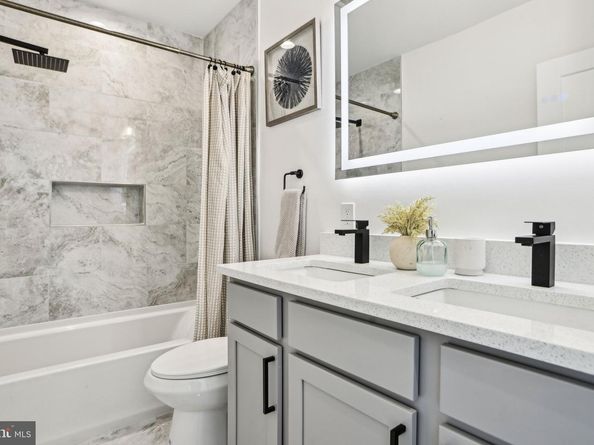 322 56TH Street NE, Washington DC 20019