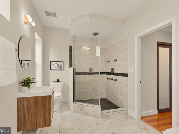 1934 4TH Street NW, Washington DC 20001