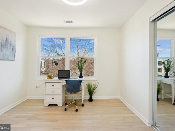 2528 Elvans Road SE, Washington DC 20020