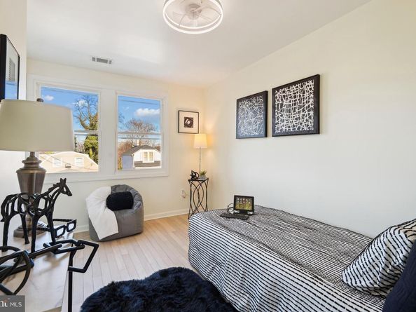 2528 Elvans Road SE, Washington DC 20020