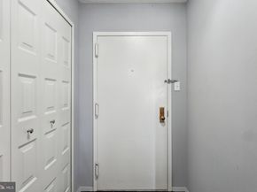 1800 Old Meadow Road 1204, Mclean VA 22102