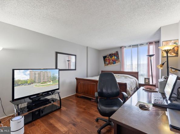 1800 Old Meadow Road 1204, Mclean VA 22102