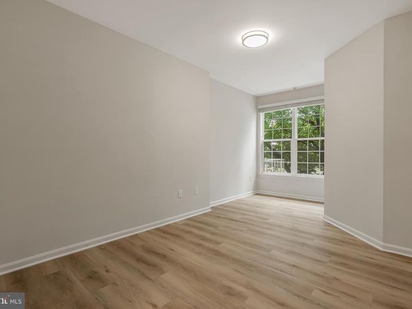 2711 Bellforest Court 109, Vienna VA 22180