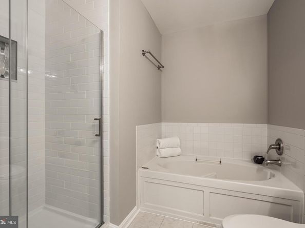 2711 Bellforest Court 109, Vienna VA 22180