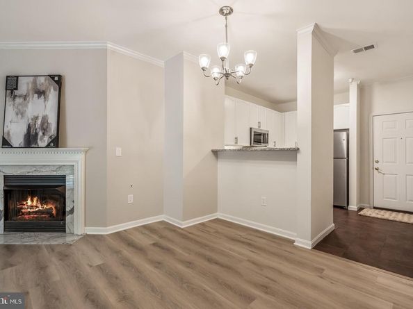 2711 Bellforest Court 109, Vienna VA 22180